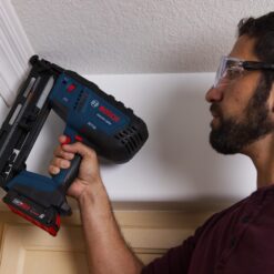 Bosch 18V Brushless 2-1/2-in 16 -Gauge Cordless Finish Nailer (Battery Included and Charger Included)