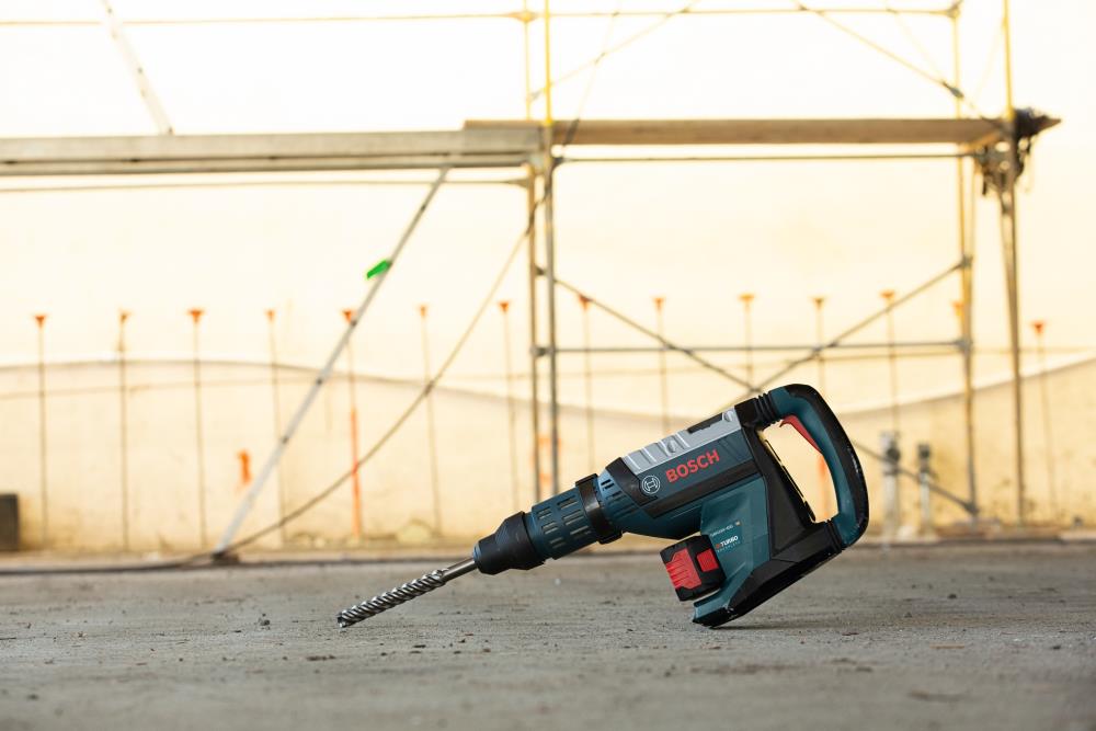 Bosch 18-volt 8 -Amp SDS-Max SDS-max Variable Speed Cordless Rotary Hammer Drill
