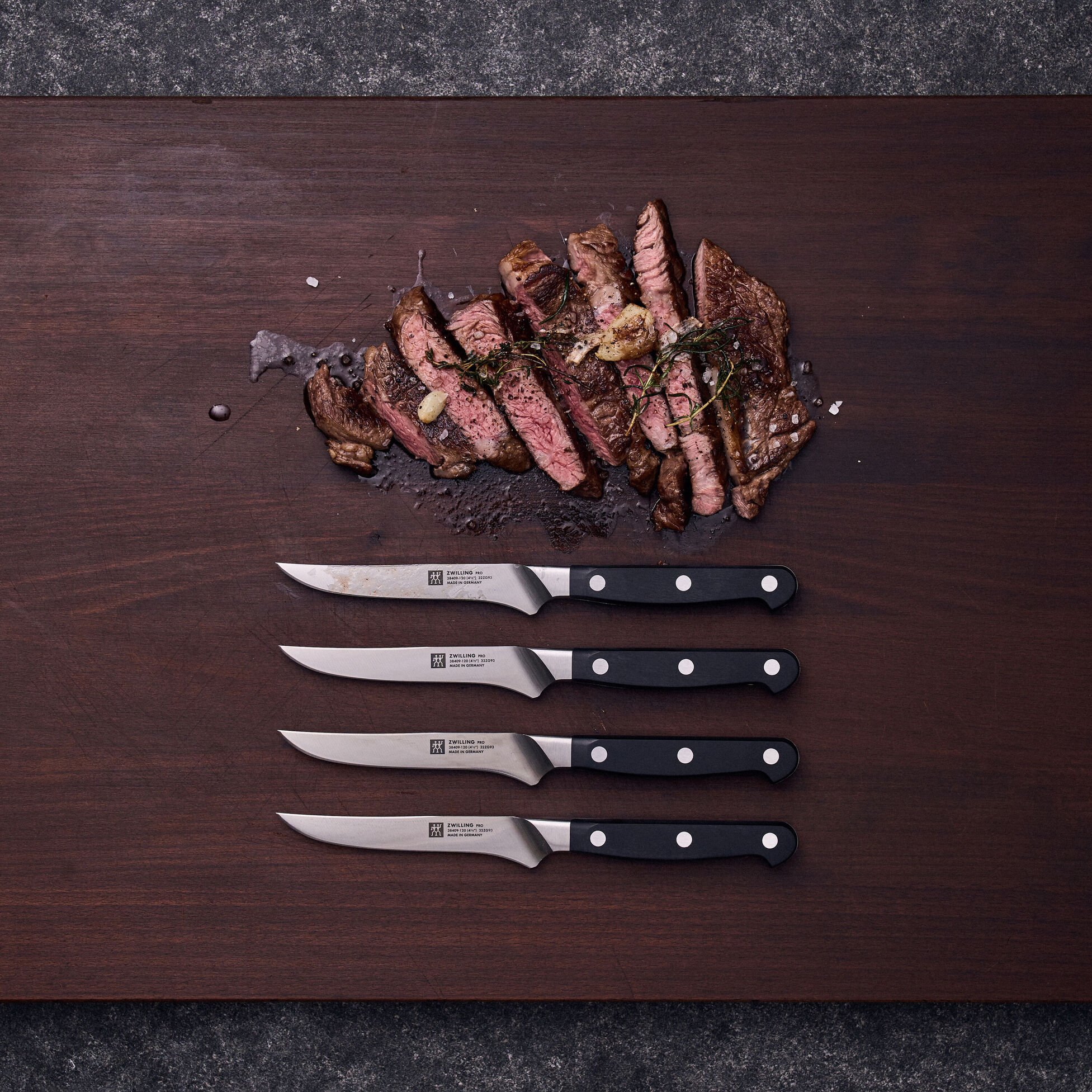 ZWILLING Pro 4-pc Steak Knife Set