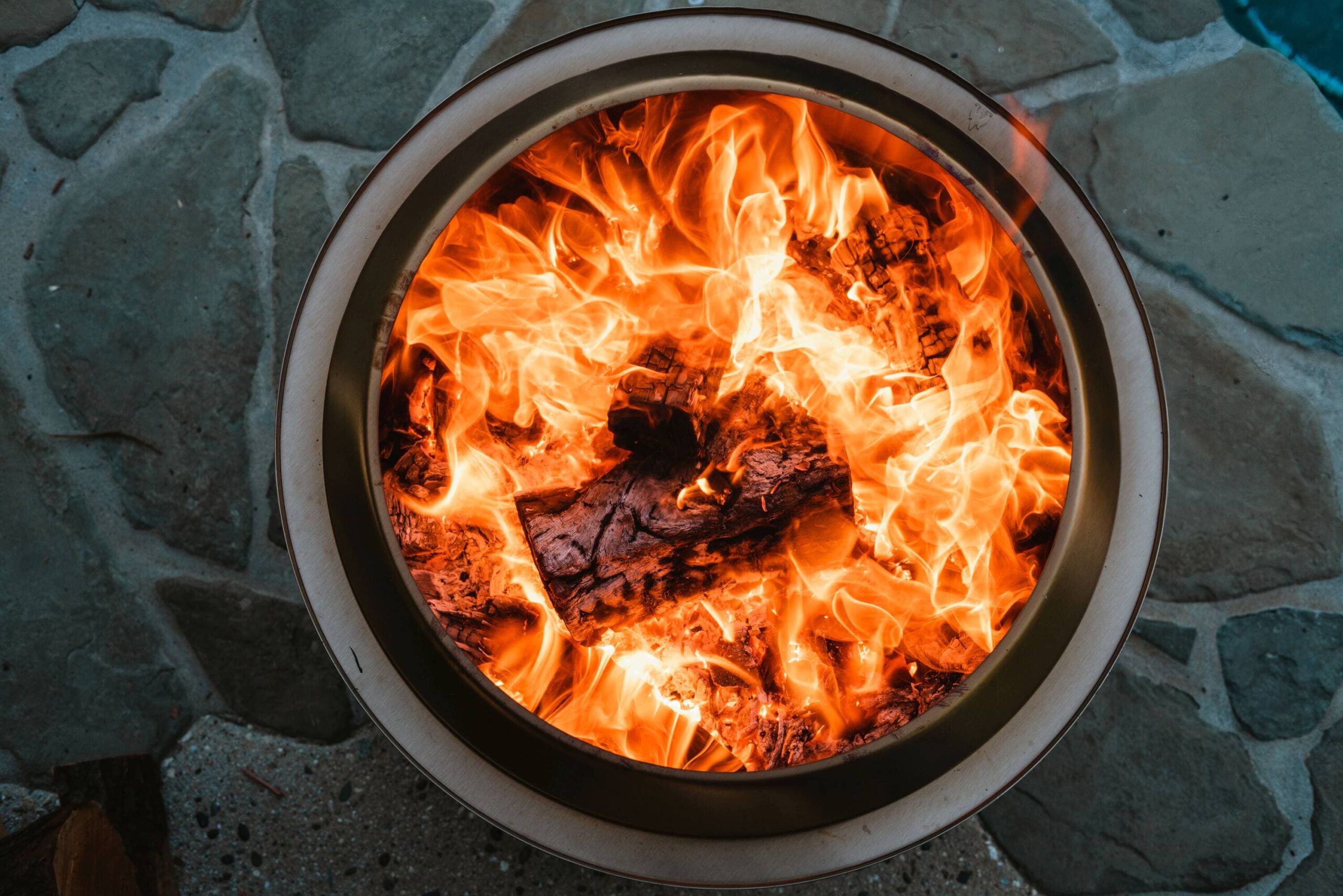 Solo Stove 27-in W Stainless steel Round Portable Wood-Burning Fire Pit