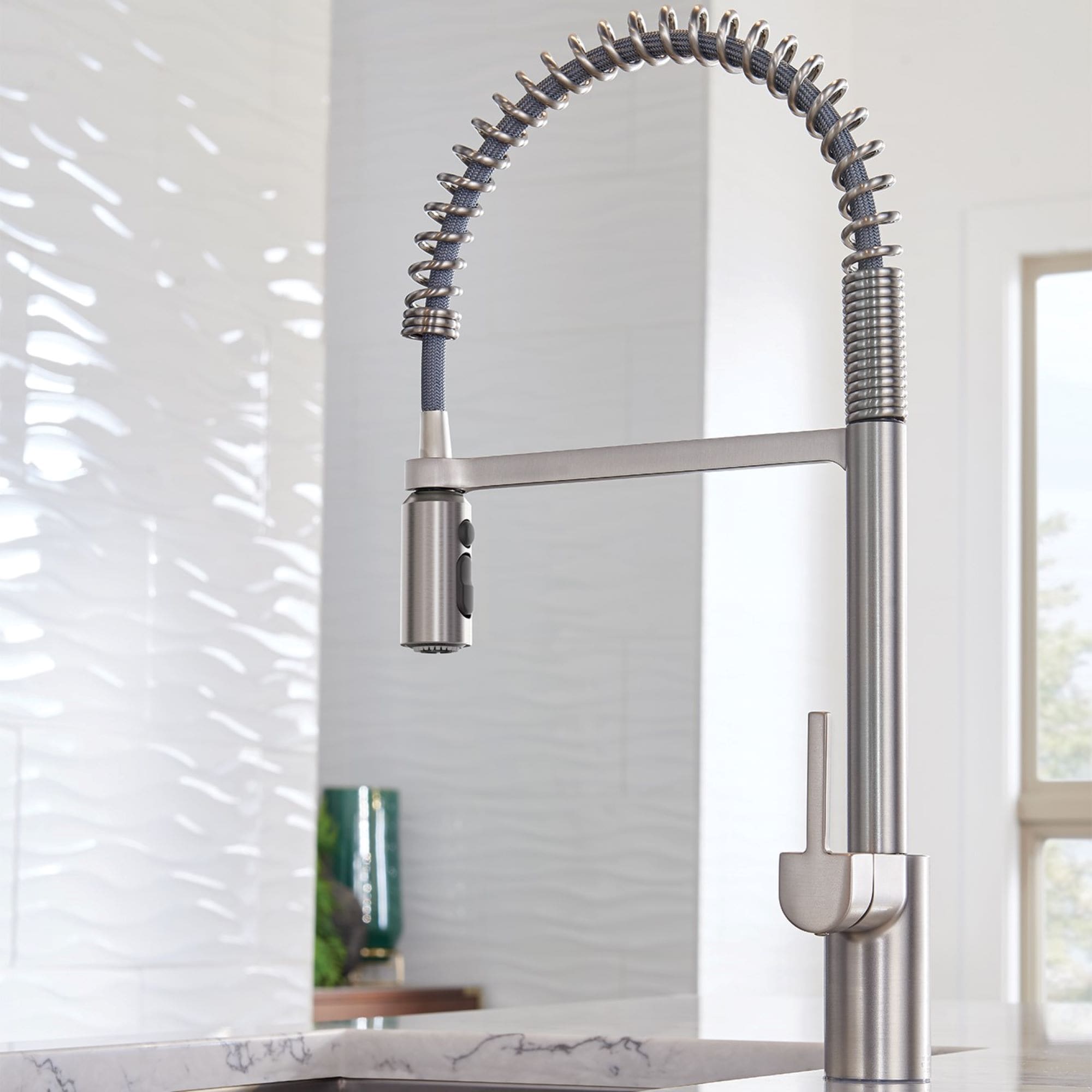 Moen Align Spot Resist Stainless Single Handle Deck-mount Pre-rinse Kitchen Faucet with Sprayer