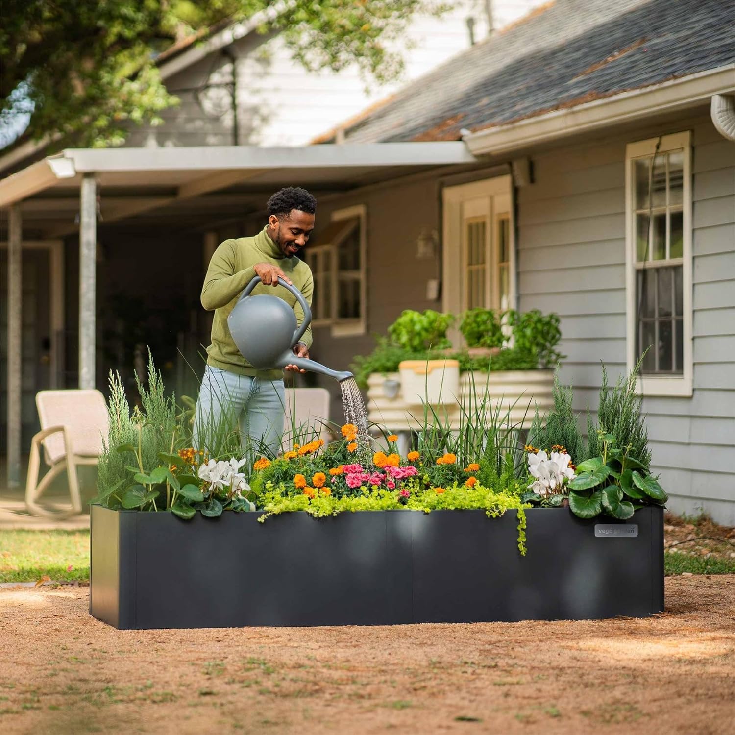 Vego Garden 22-cu ft 27-in W x 83-in L x 17-in H Midnight Blue Galvanized Metal Raised Garden Bed