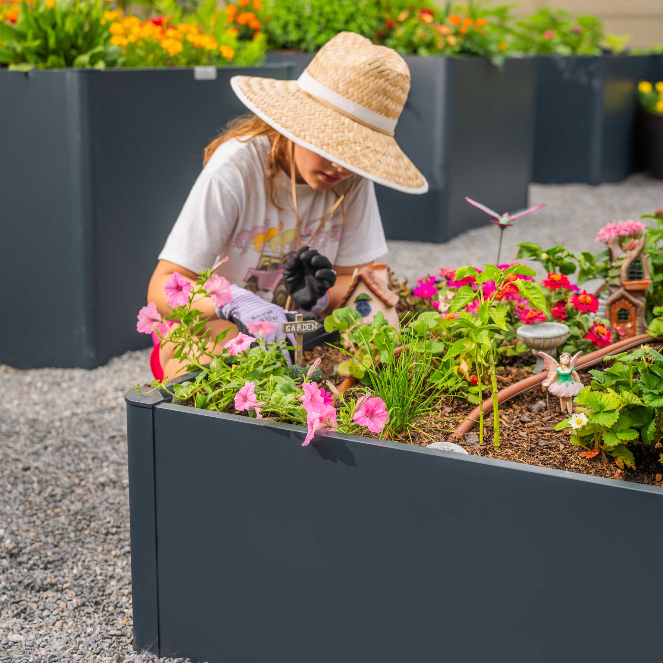 Vego Garden 22-cu ft 27-in W x 83-in L x 17-in H Midnight Blue Galvanized Metal Raised Garden Bed