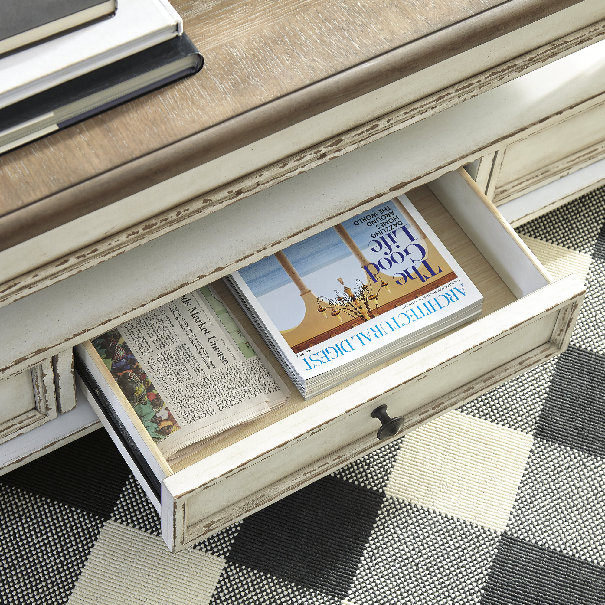 Signature Design by Ashley Realyn Coffee Table with Lift Top