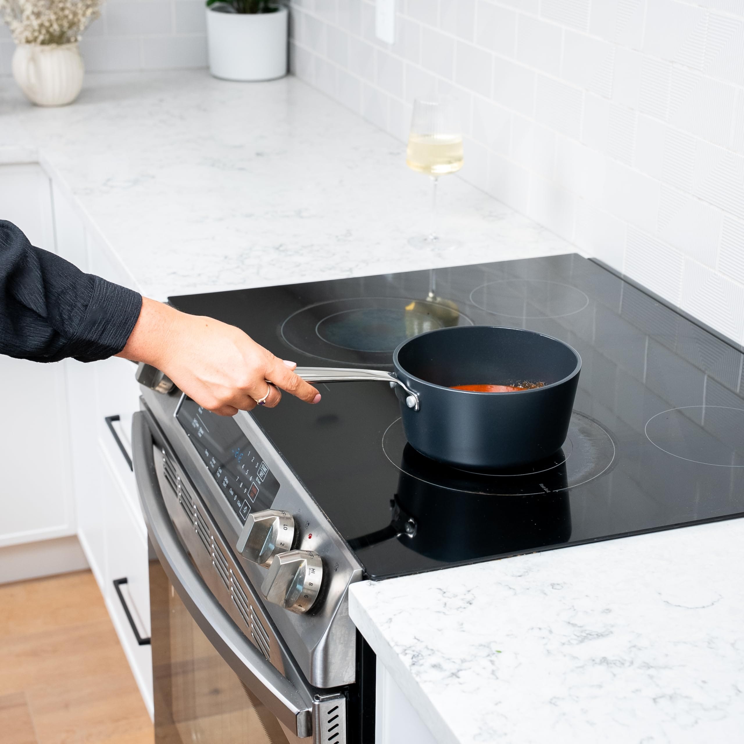 alva Maestro 12-Piece Nonstick Cookware Set