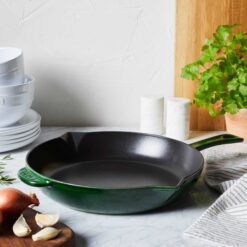 STAUB Cast Iron 10-inch Fry Pan - Basil