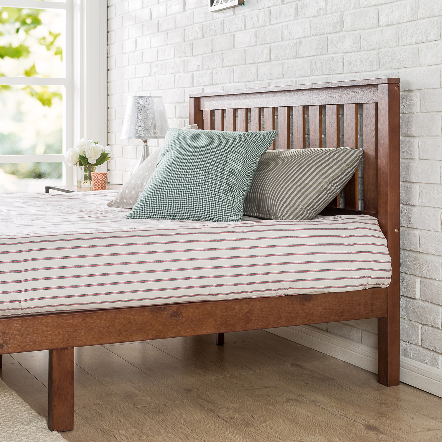 Zinus King Antique Espresso Wood Platform Bed with Headboard