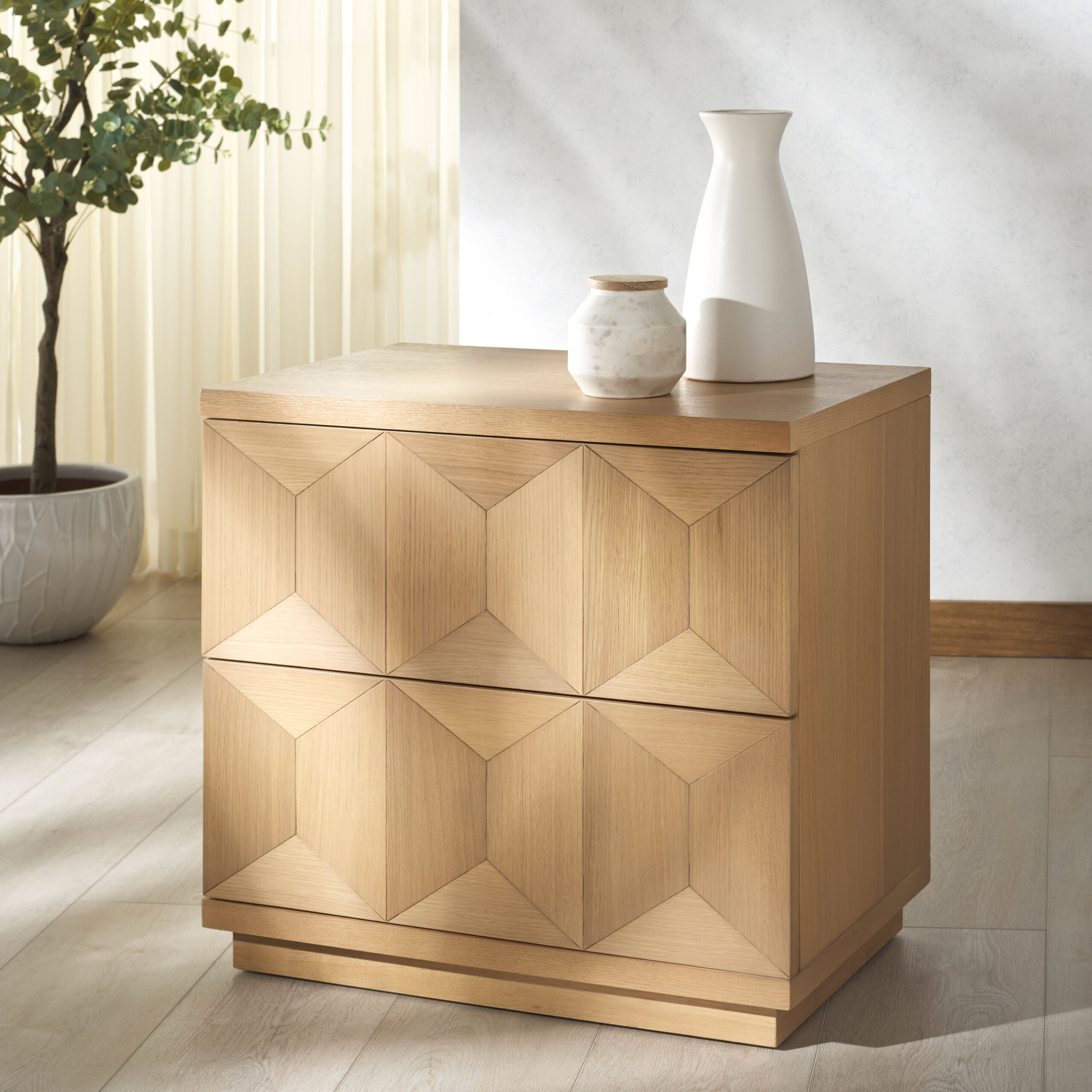 Safavieh Deziree Scandinavian Style Wood 2 Drawer Nightstand/Natural