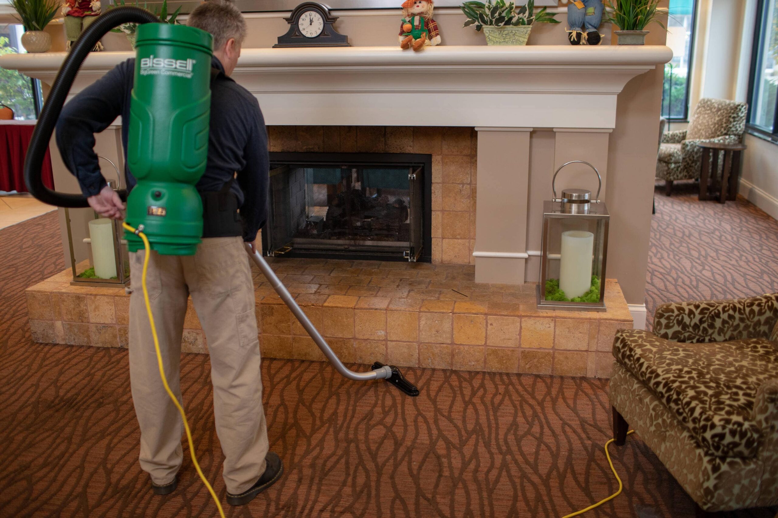 Bissell Commercial BGBP06H Commercial/Residential Pet Backpack Vacuum Cleaner with HEPA Filter