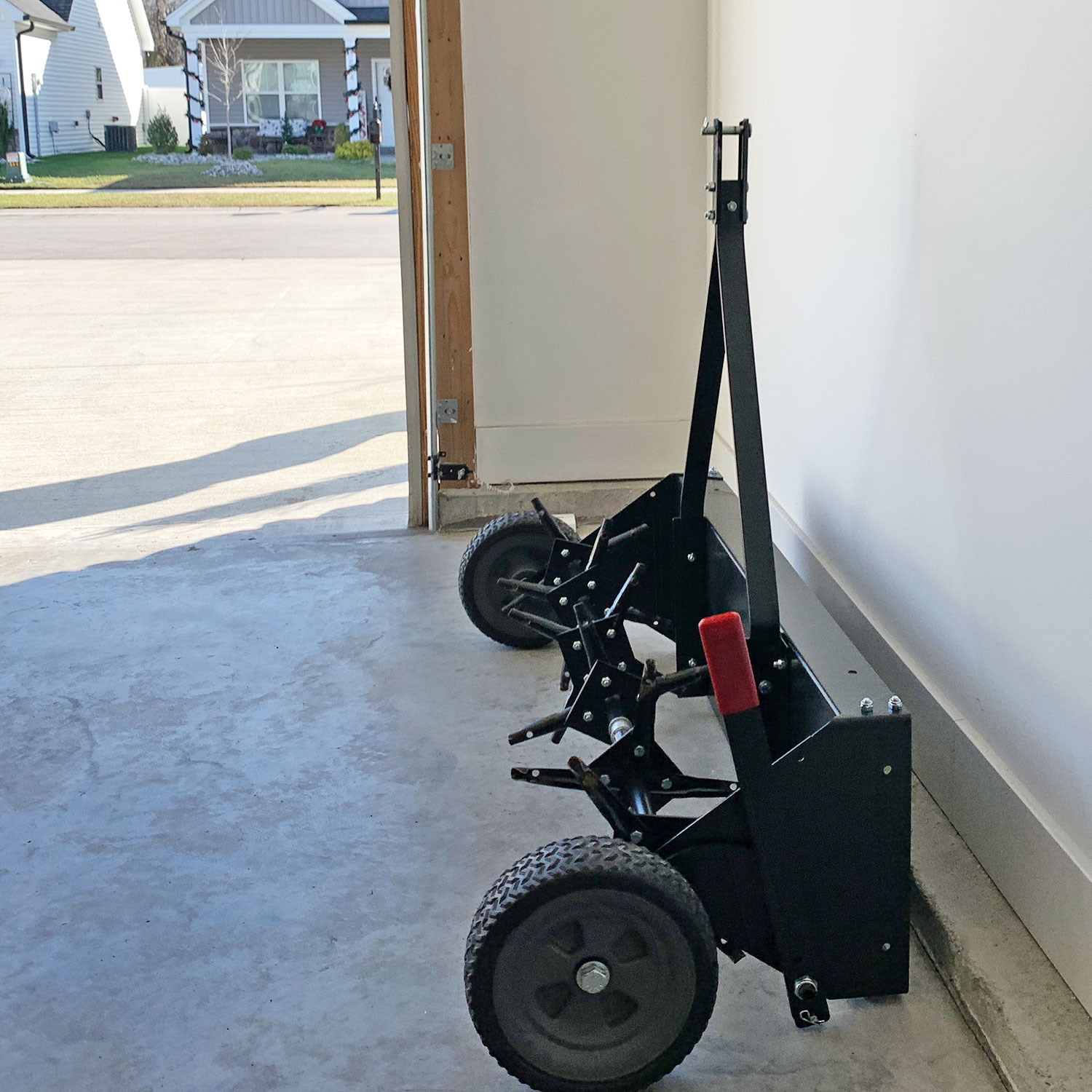 Brinly 42-in Plug Lawn Aerator