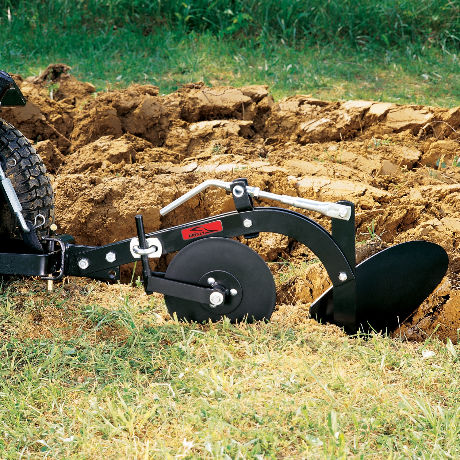 Brinly 8-in to 12-in Sleeve hitch Moldboard Plow