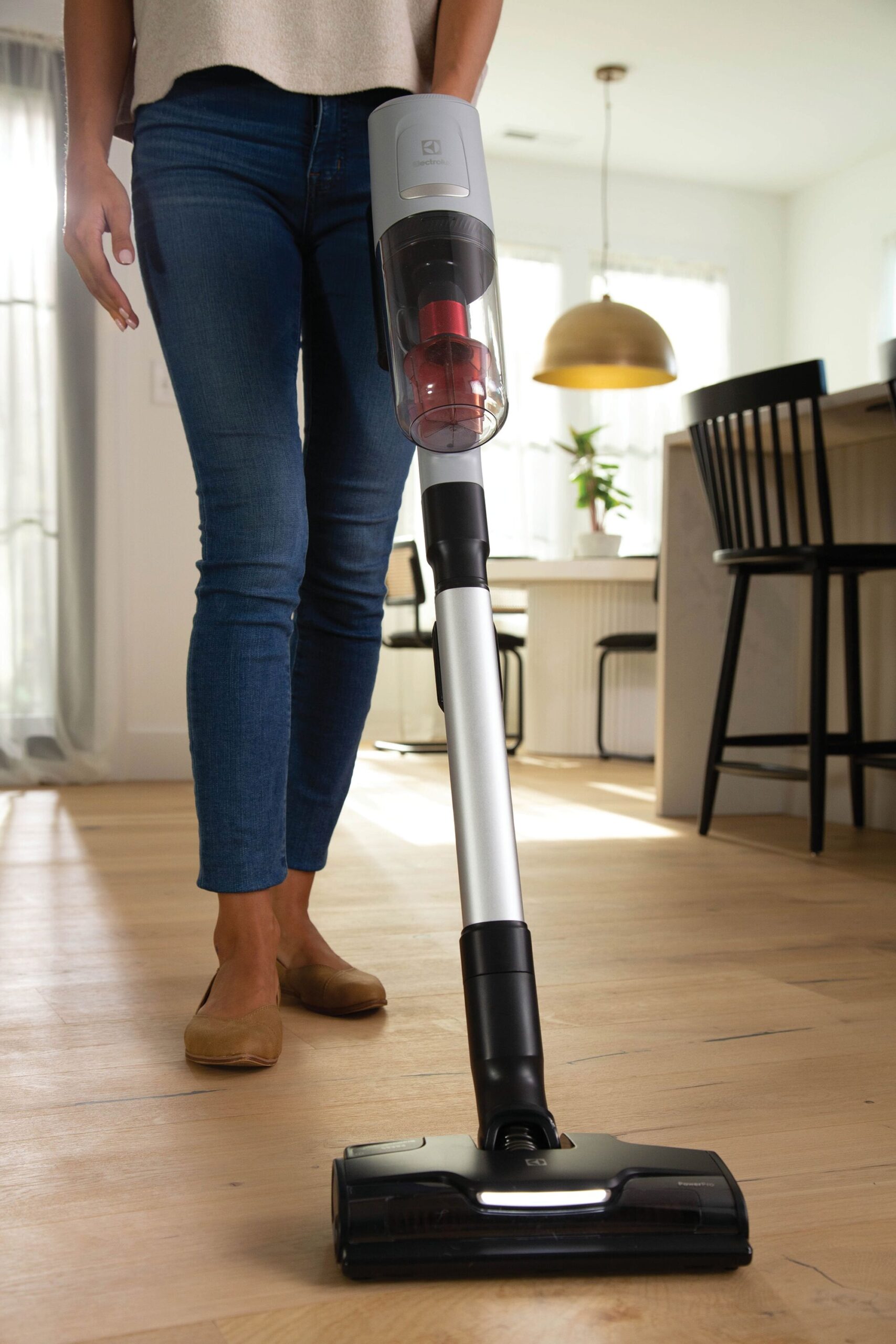 Electrolux WellQ7 Cordless Pet Stick Vacuum Cleaner (Convertible to Handheld)