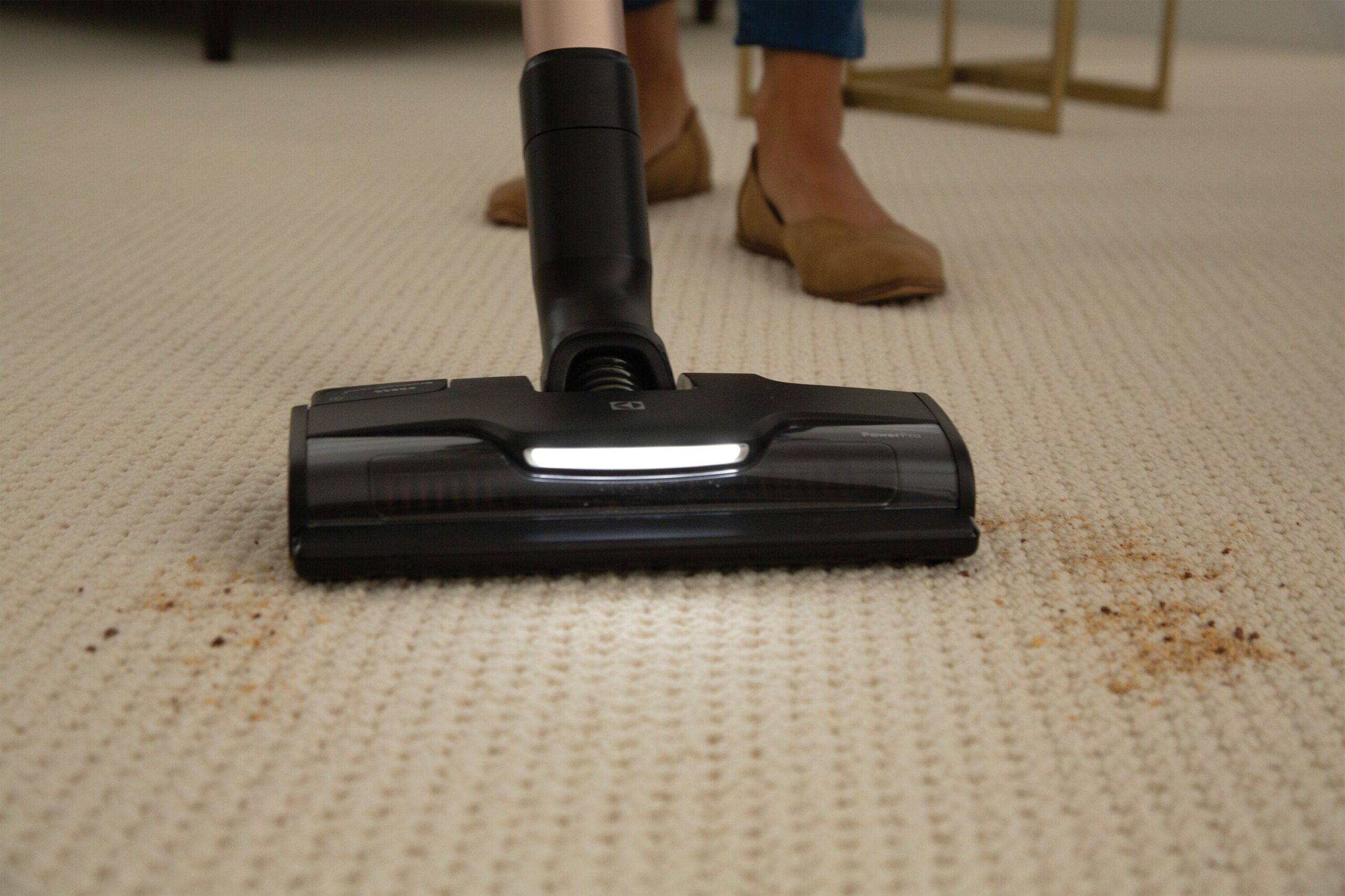 Electrolux Complete Home Cordless Pet Stick Vacuum Cleaner (Convertible to Handheld)