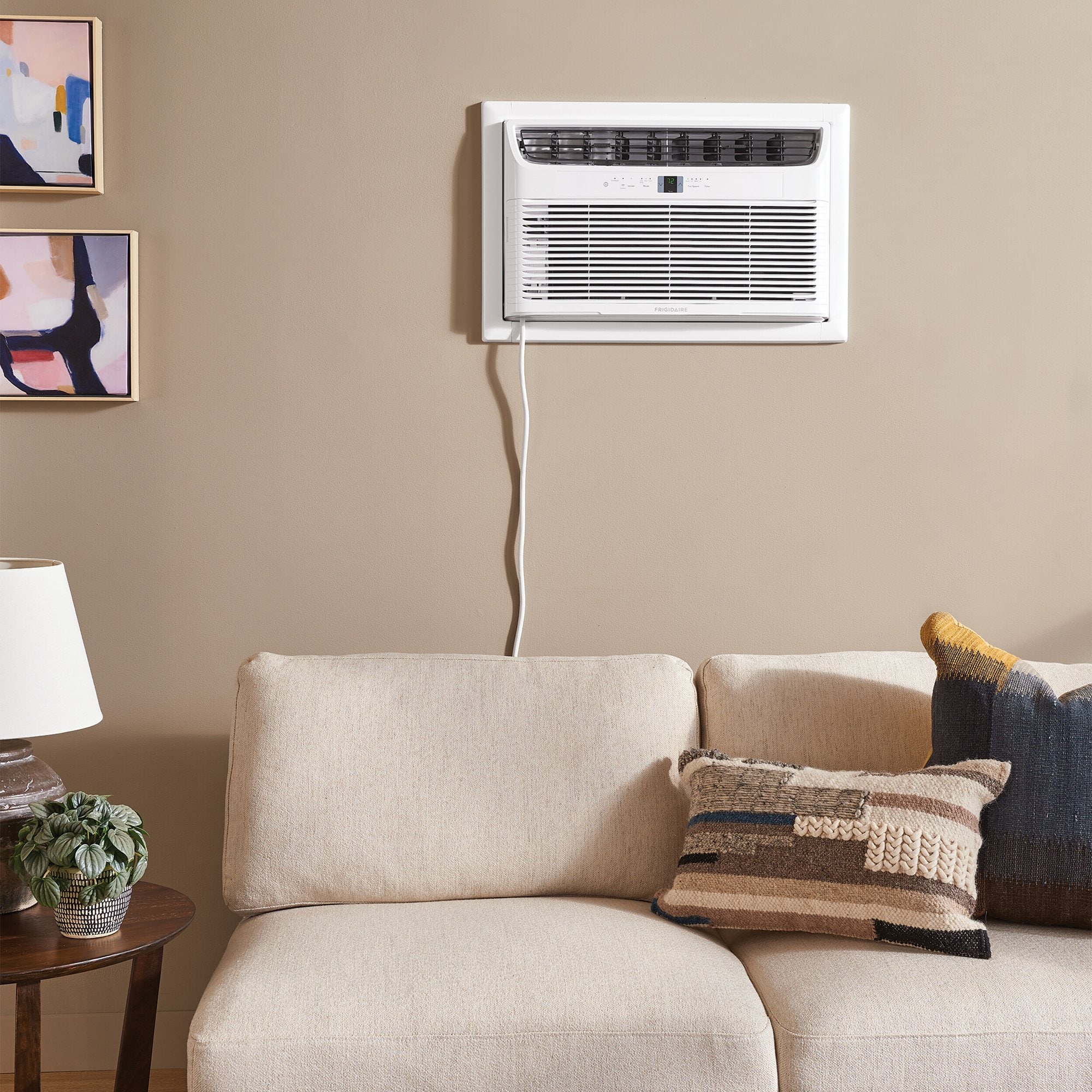 Frigidaire 8000-BTU 350-sq ft 115-Volt White Through-the-Wall Air Conditioner with Heater with Remote