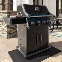 NAPOLEON Rogue 525 Series Black 4 -Burner Natural Gas Grill