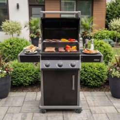 NAPOLEON Rogue 425 Series Black 3 -Burner Natural Gas Grill
