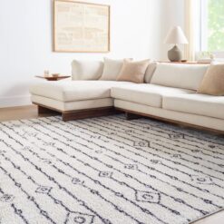 Origin 21 Diamond Link Shag 9 x 12 (ft) Loomed Polyester Ivory/Gray Rectangular Indoor Geometric Global Machine washable Pet Friendly Area rug