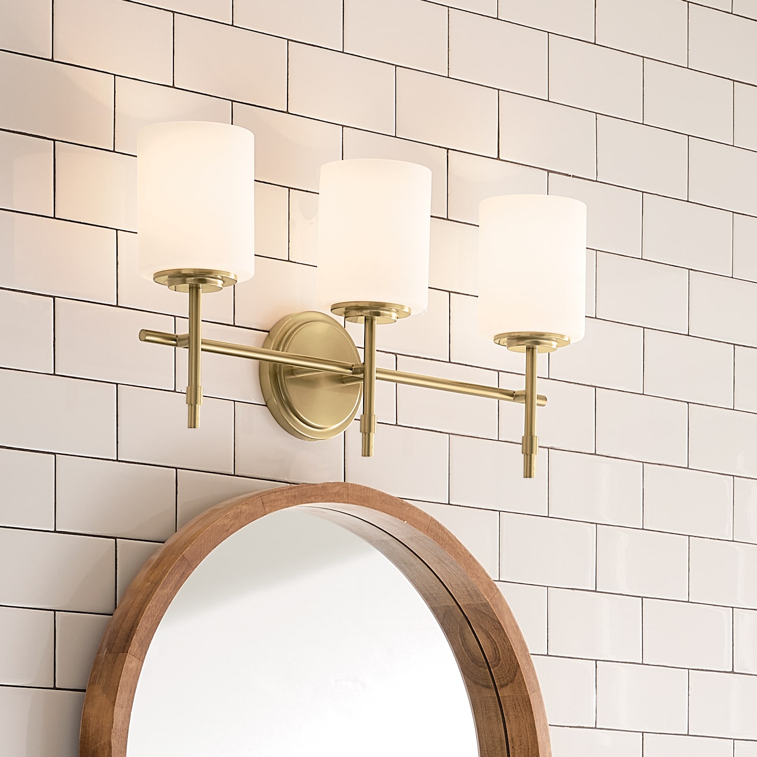 Kichler Ali 23.25-in 3 Light Brushed Gold Traditional Bathroom Vanity light