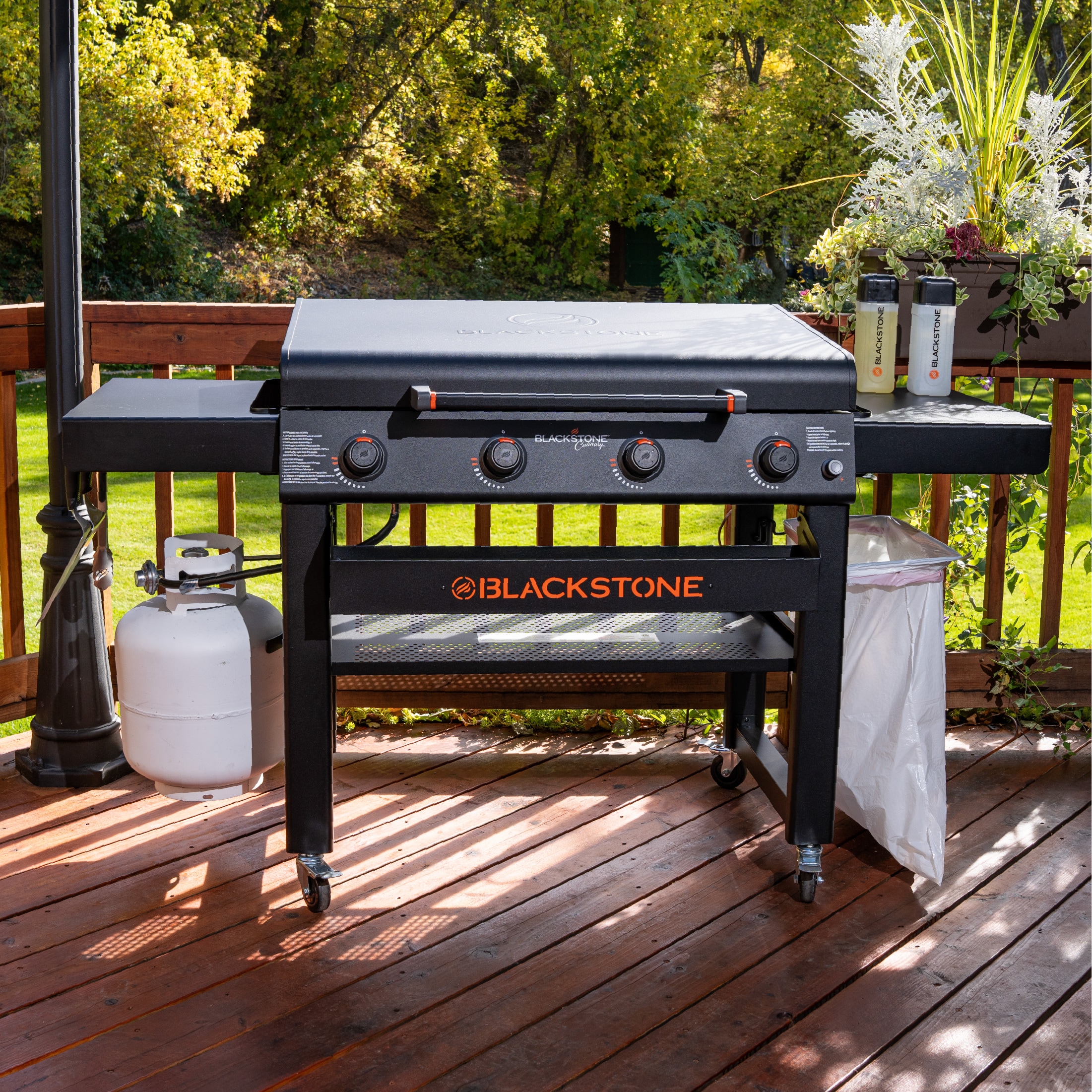 Blackstone 36" Culinary Omnivore Griddle with Hood 4 -Burner Liquid propane Flat Top Grill