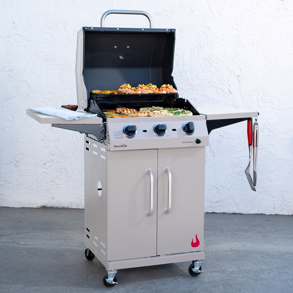 Charbroil Performance Series Clay 3 -Burner Liquid Propane Gas Grill