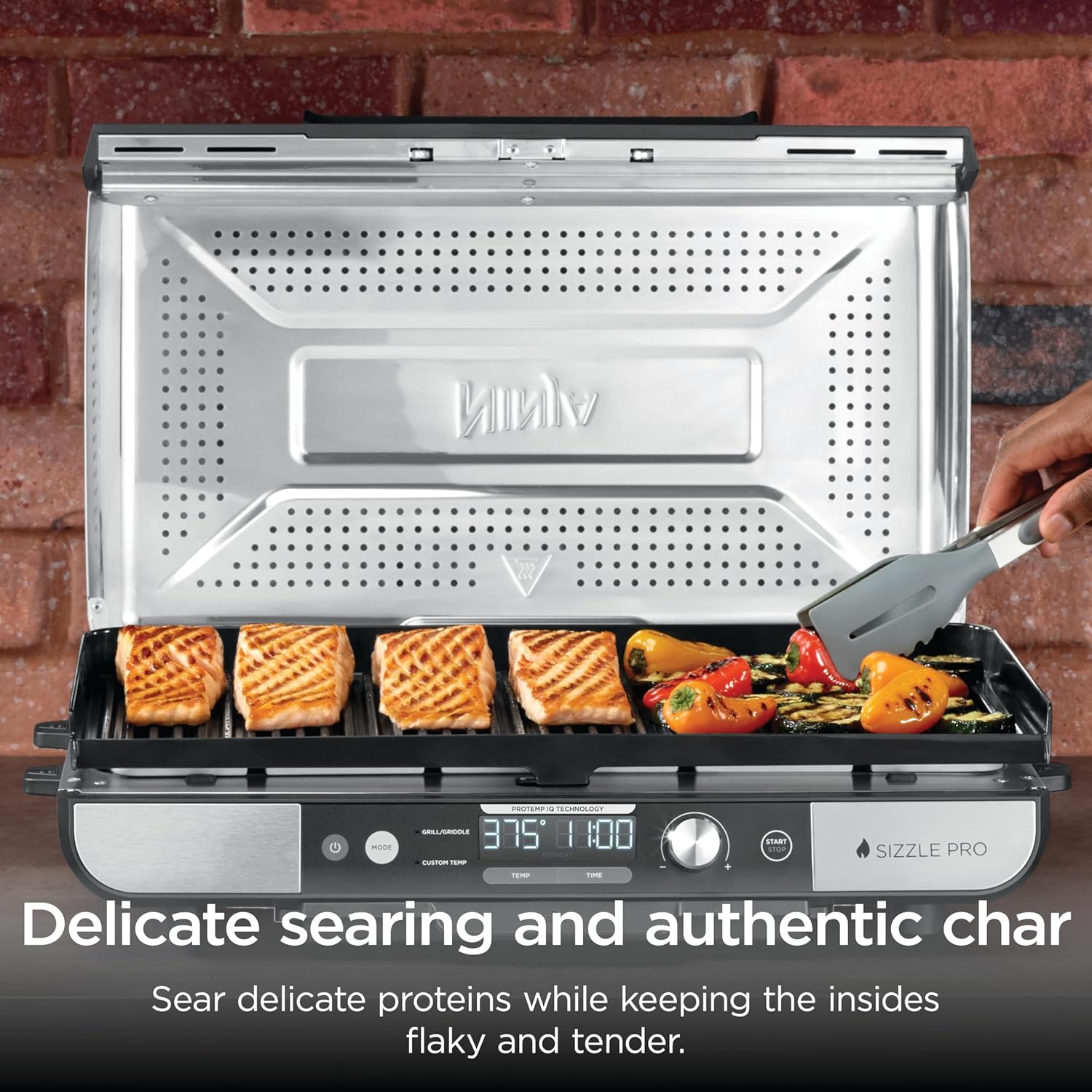 Ninja Sizzle Pro XL 20-Inch Indoor Griddle + Grill, Detachable Ventilated Lid, Silver, GX101