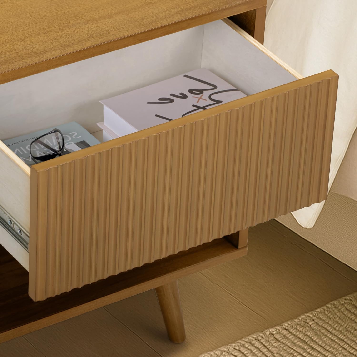 Teamson Home Tremolo 20″ Wide Bedside Nightstand with 1 Drawer & Open Shelf, Fluted Front & Contemporary Style with Solid Rubber Wood Feet, Dual Storage & Push-Open Design for Bedrooms, Natural