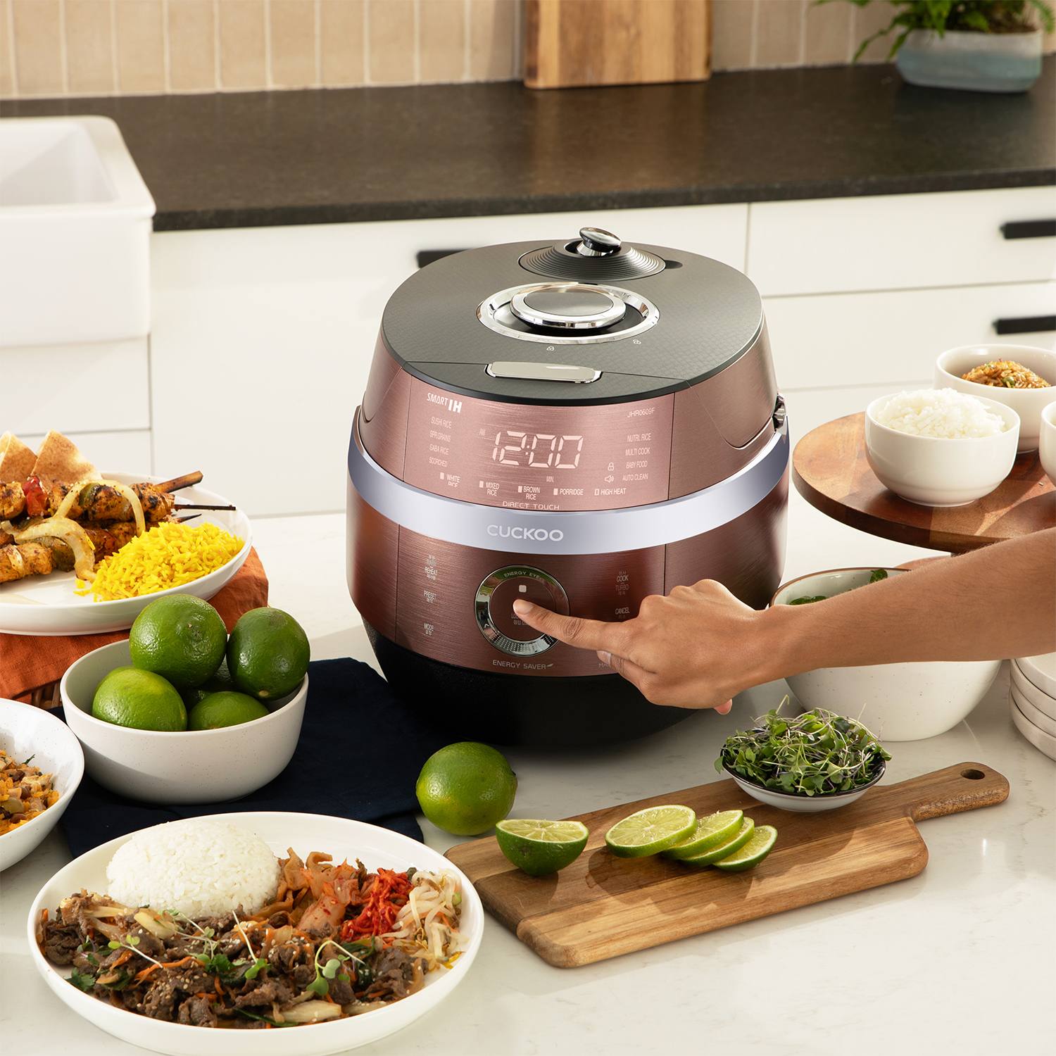 CUCKOO 6-Cup IH Pressure 1090W Rice Cooker
