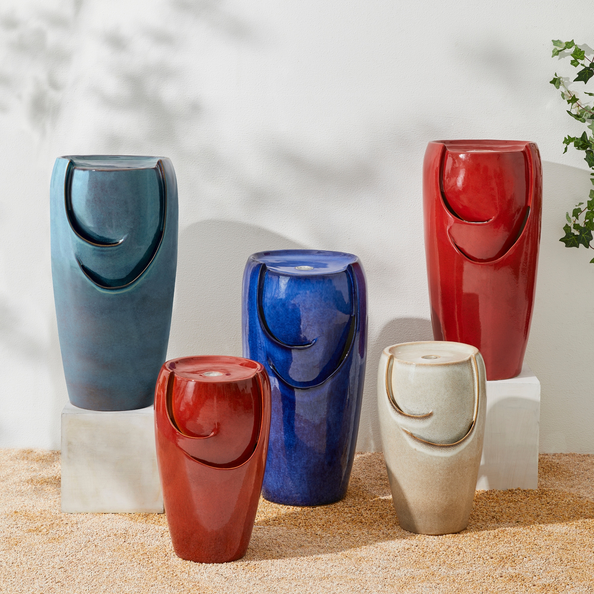 Glitzhome 29.25-in H Ceramic Outdoor Fountain Statue Pump Included
