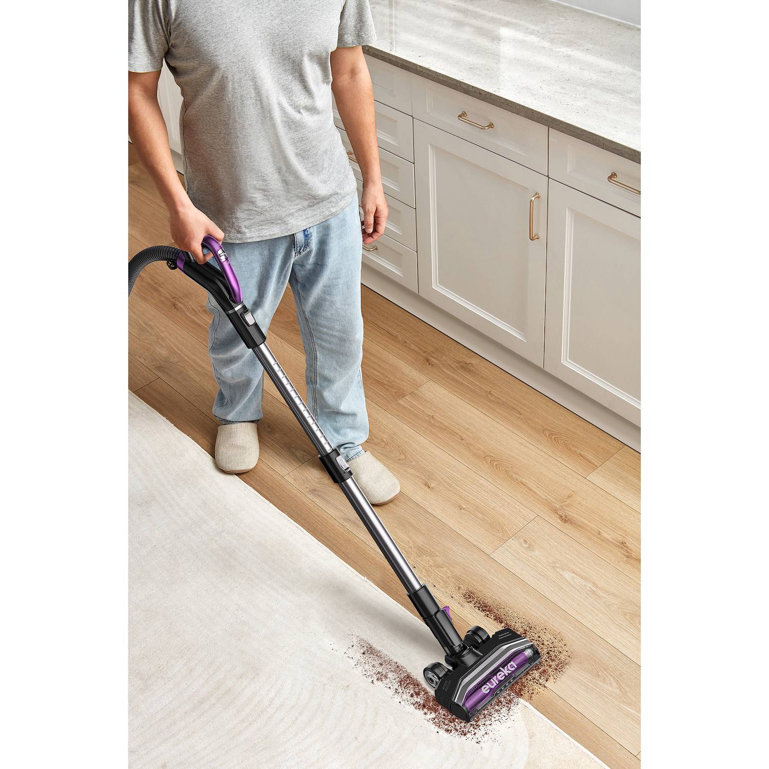 Eureka Power Nozzle Bagless Canister Vacuum (NEN185)
