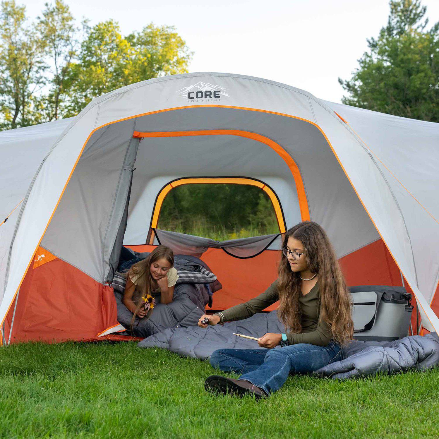 CORE 9 Person Dome Tent with Vestibule