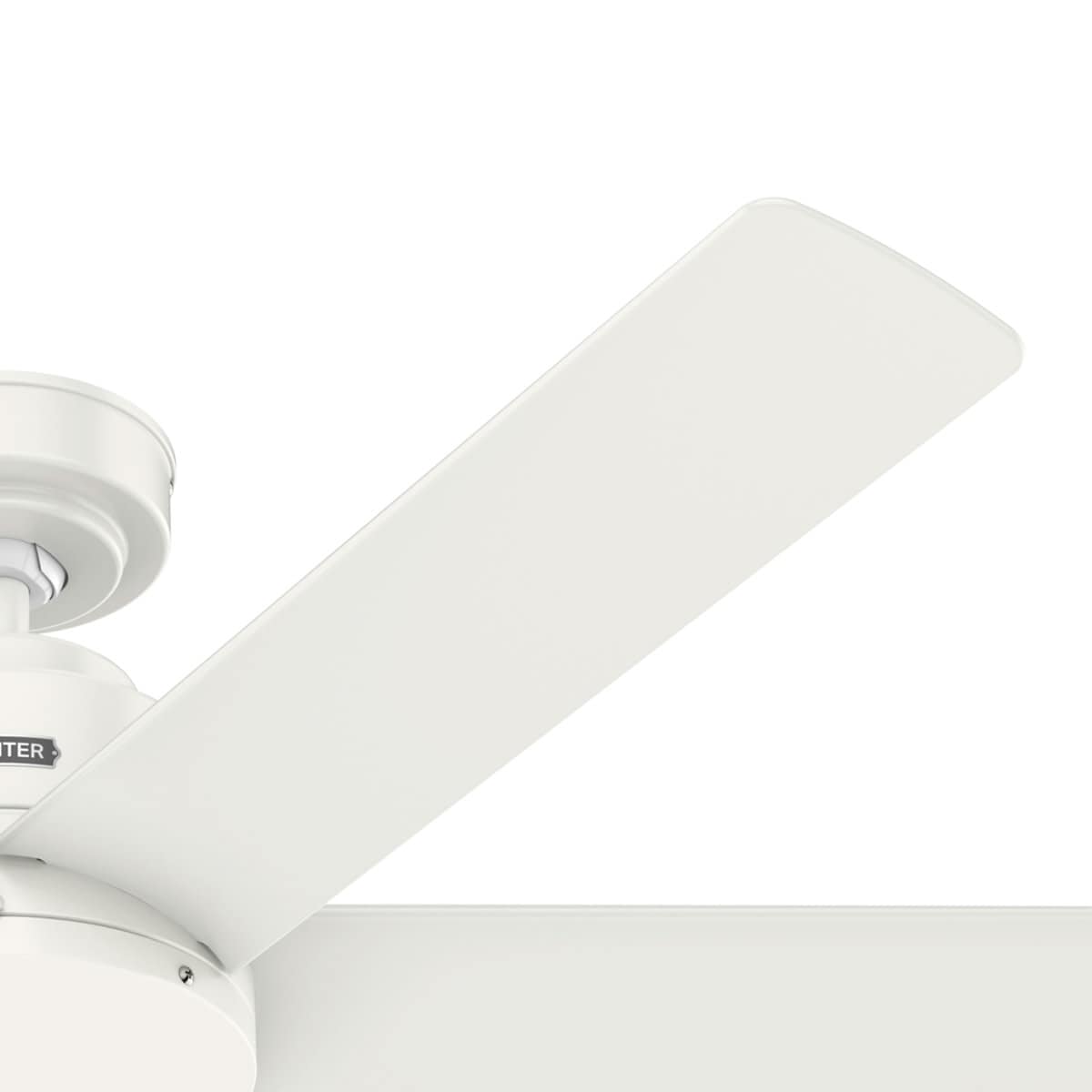 Hunter Kennicott SureSpeed 52-in Fresh White with Fresh White Blades Covered Outdoor Ceiling Fan Without Light and Wall Control Included 6 -Blade
