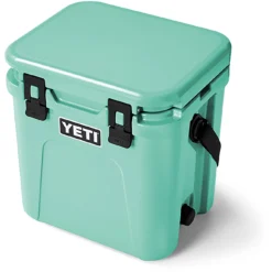 YETI Roadie 24 2.0 Hard Cooler, Seafoam
