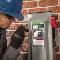 Square D VisiPacT 60 Amp Single phase/3-phase (600V) Non-fusible Outdoor Heavy-duty Safety Switch Disconnect