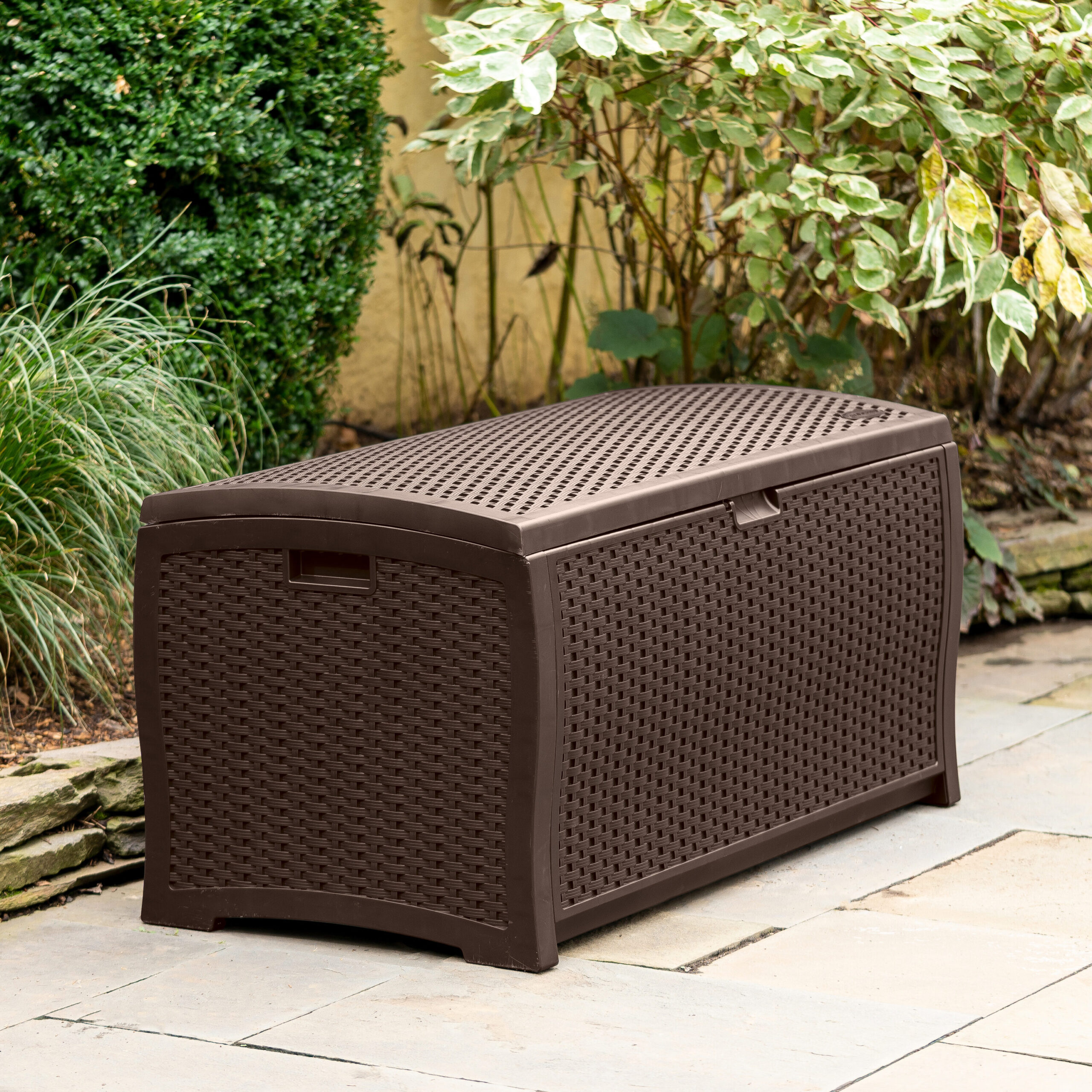 Suncast Large 99-Gallon Brown Plastic Deck Box