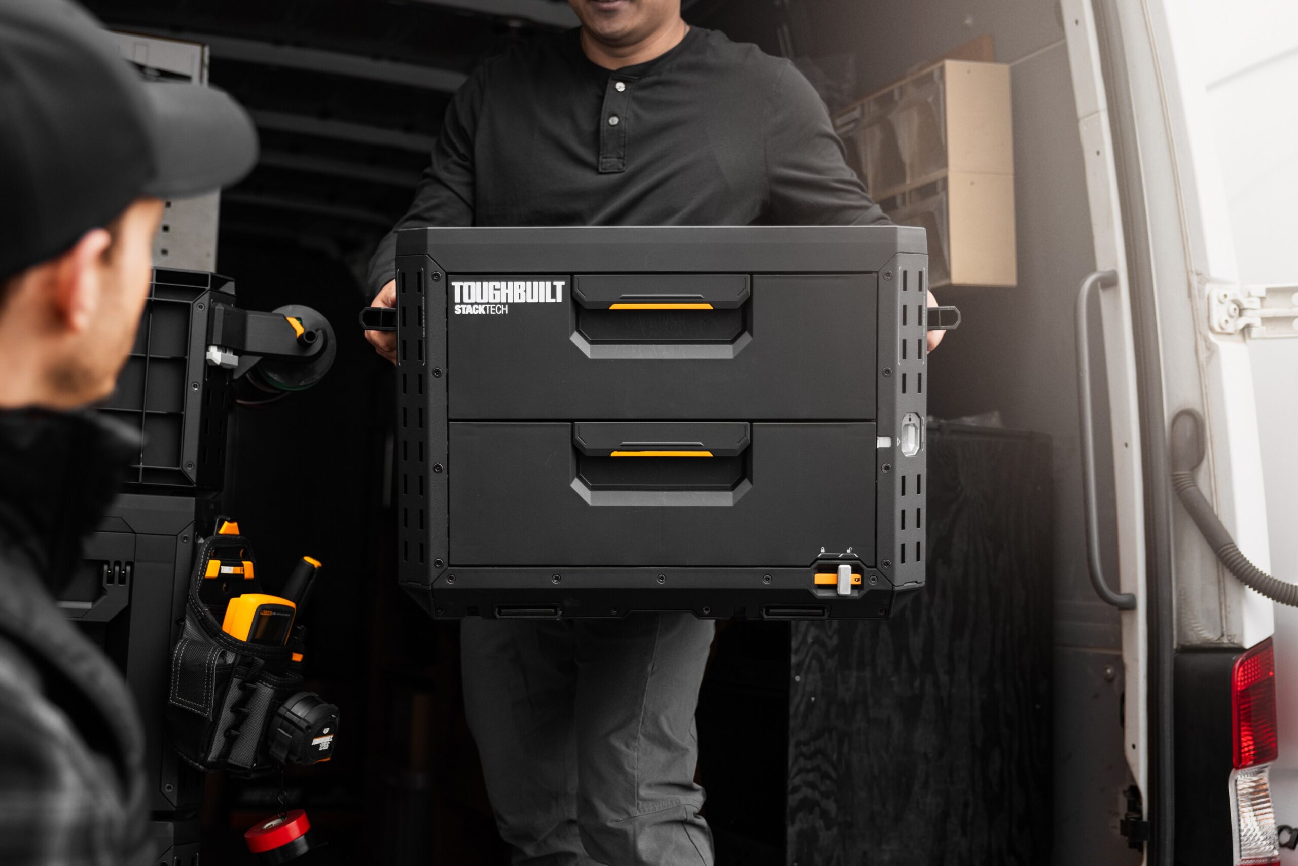 TOUGHBUILT STACKTECH 20.98-in W x 15.55-in H x 15.98-in D BLACK Plastic/Metal Tool Box - Image 12