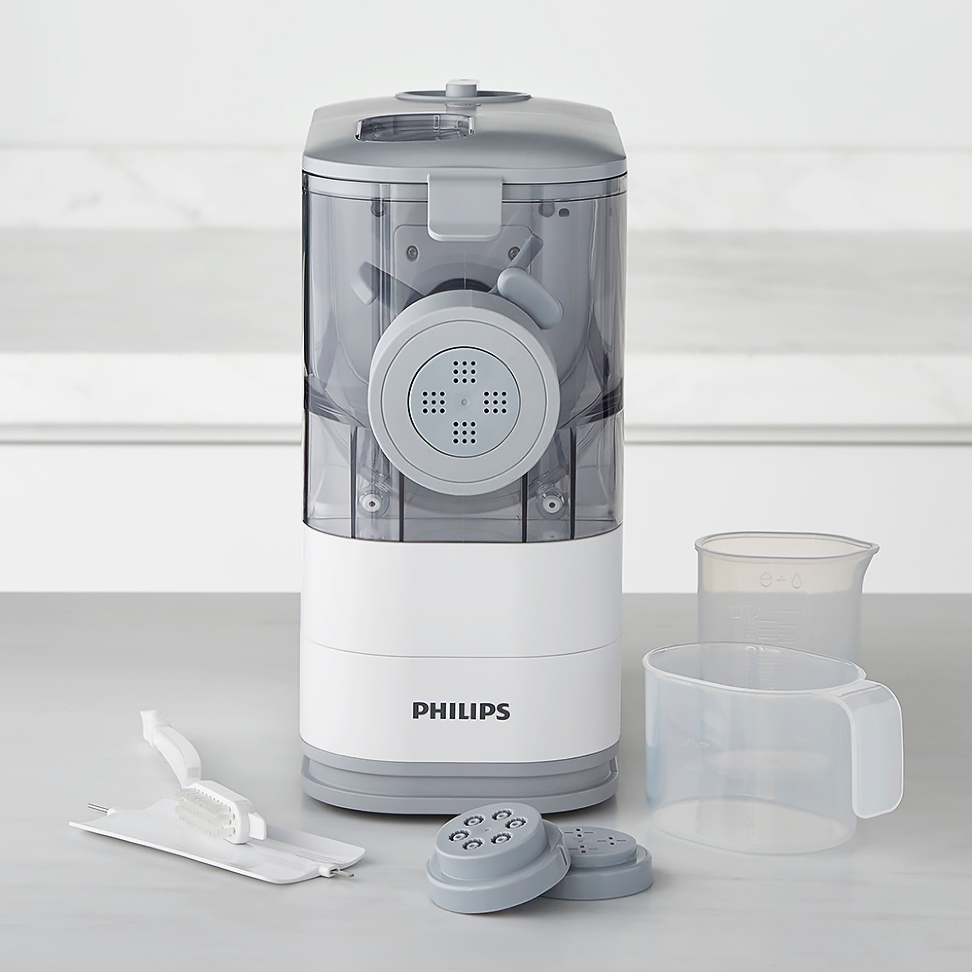 Philips Kitchen Appliances Compact Pasta and Noodle Maker, Viva Collection, Comes with 3 Default Classic Pasta Shaping Discs, Fully Automatic, Recipe Book, Small, White (HR2370/05)