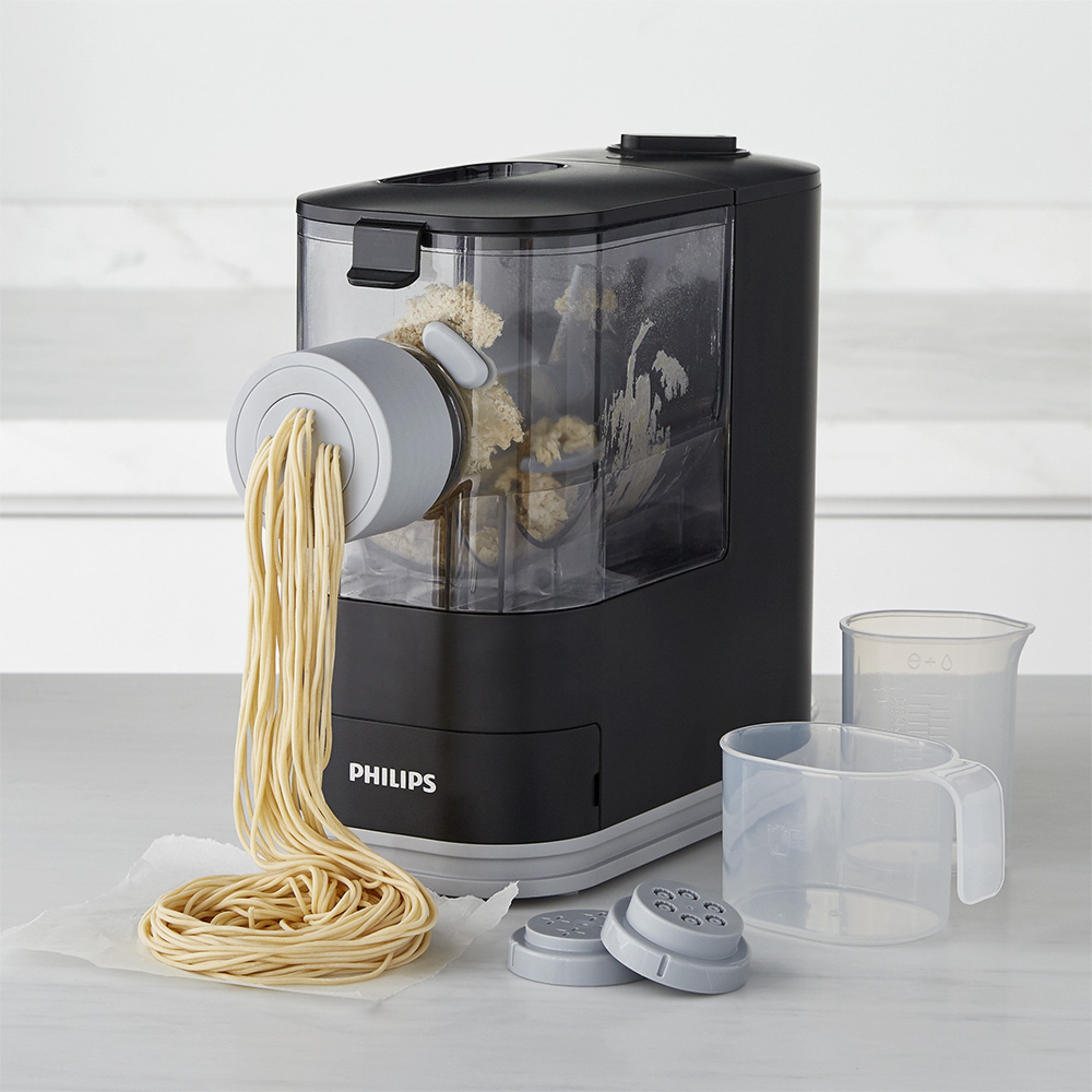 Philips Kitchen Appliances Compact Pasta and Noodle Maker, Viva Collection, Comes with 3 Default Classic Pasta Shaping Discs, Fully Automatic, Recipe Book, Small, Black (HR2371/05)